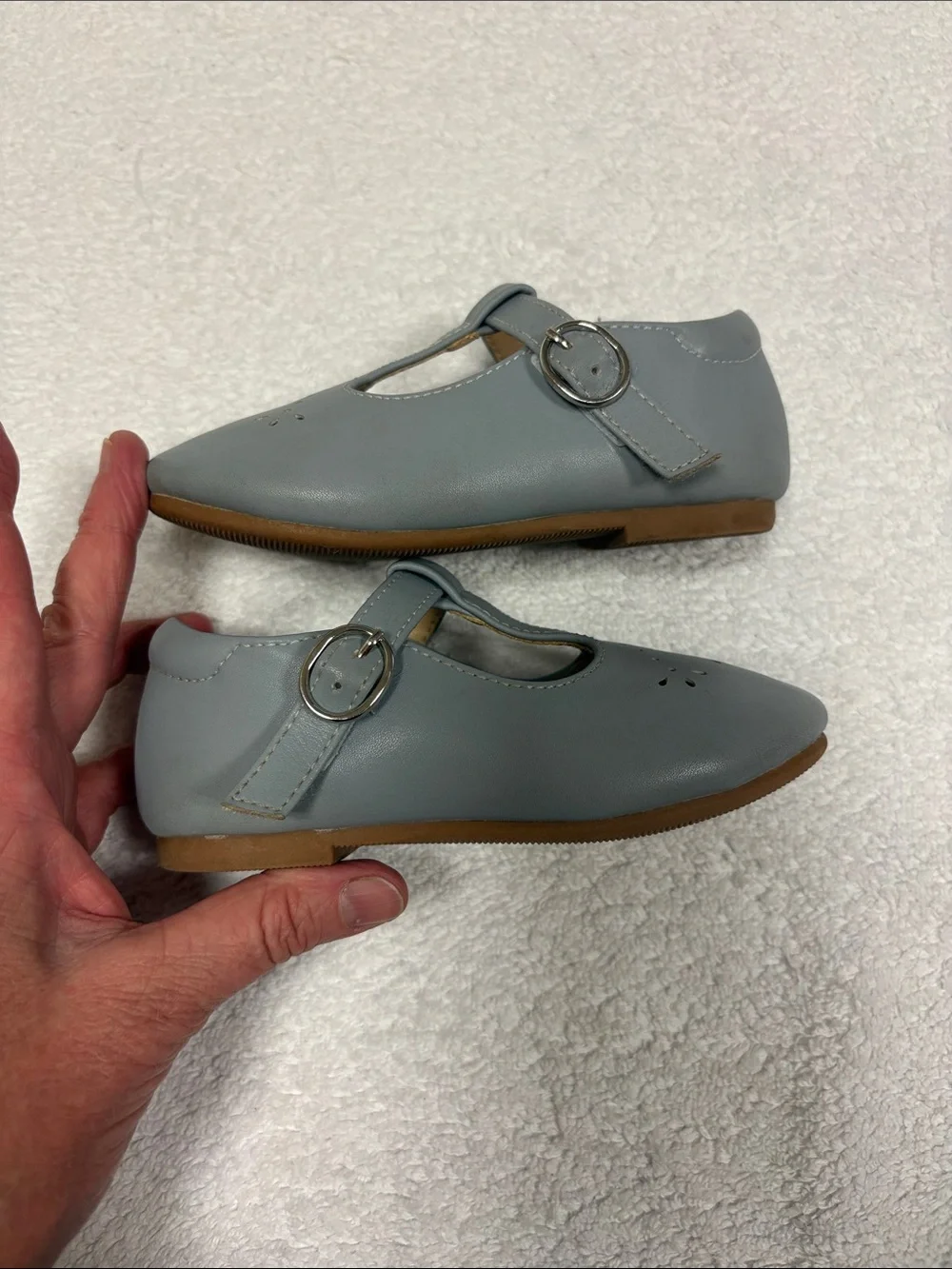 Thee bron Girls T-Strap Dress Shoes in Light blue Gray color girls size 8